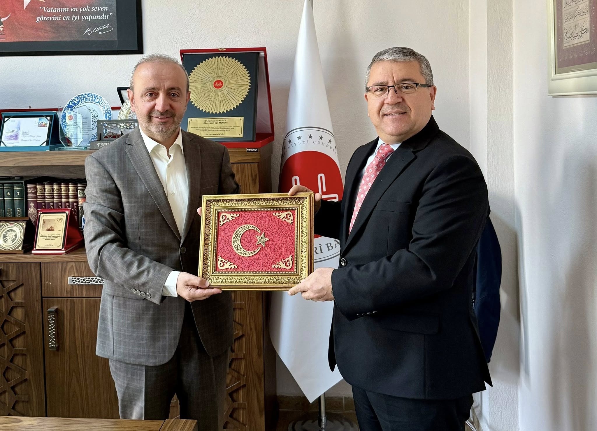 566226245 827819359619331 6076372861594250132 n