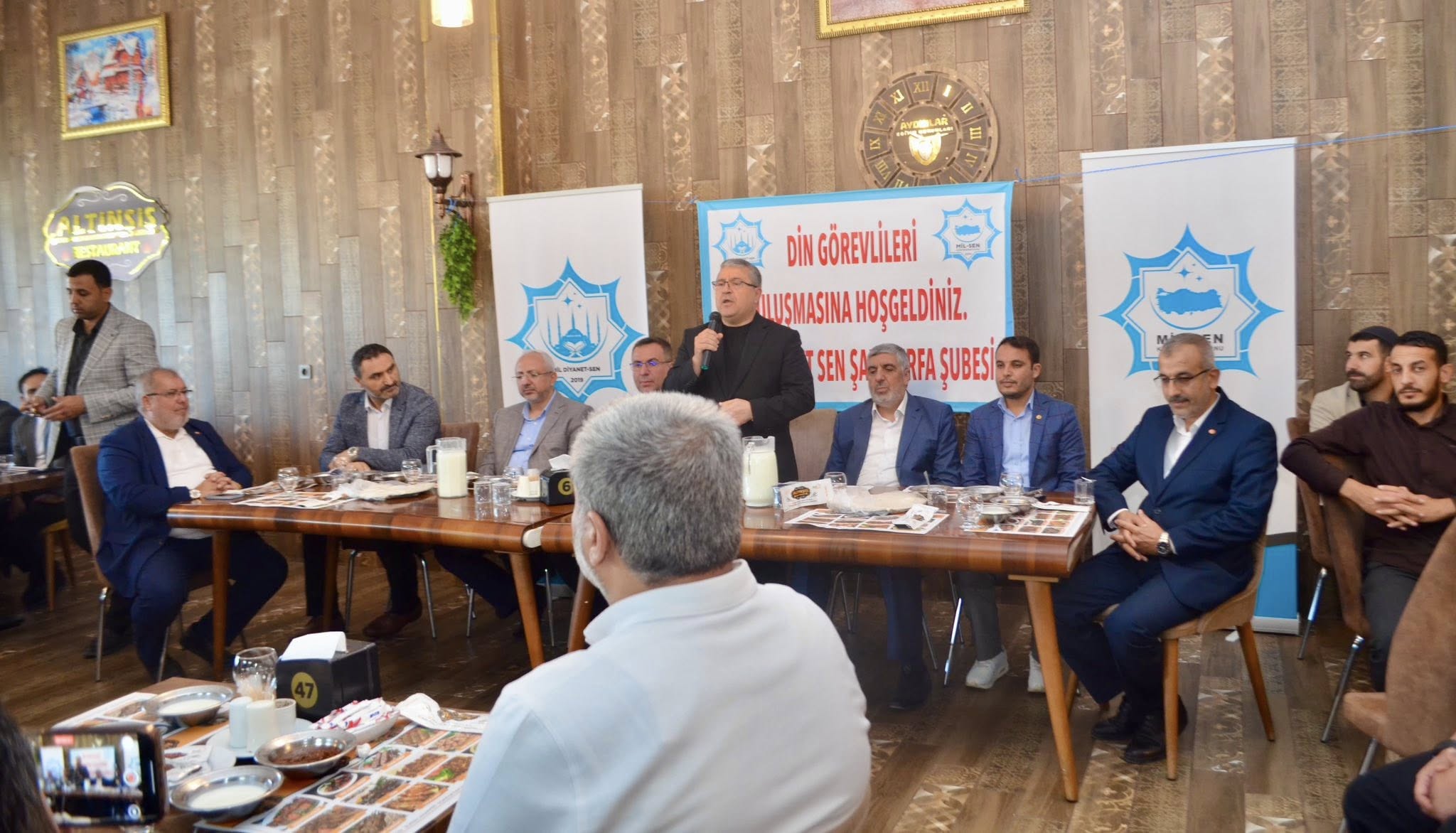 569616746 830598012674799 847883982446042806 n