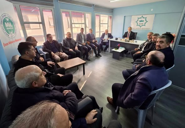 599521297 870289762038957 8887349728772435327 n